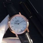 Perfect Replica Piaget Rose Gold Smooth Bezel White Dial Watch 